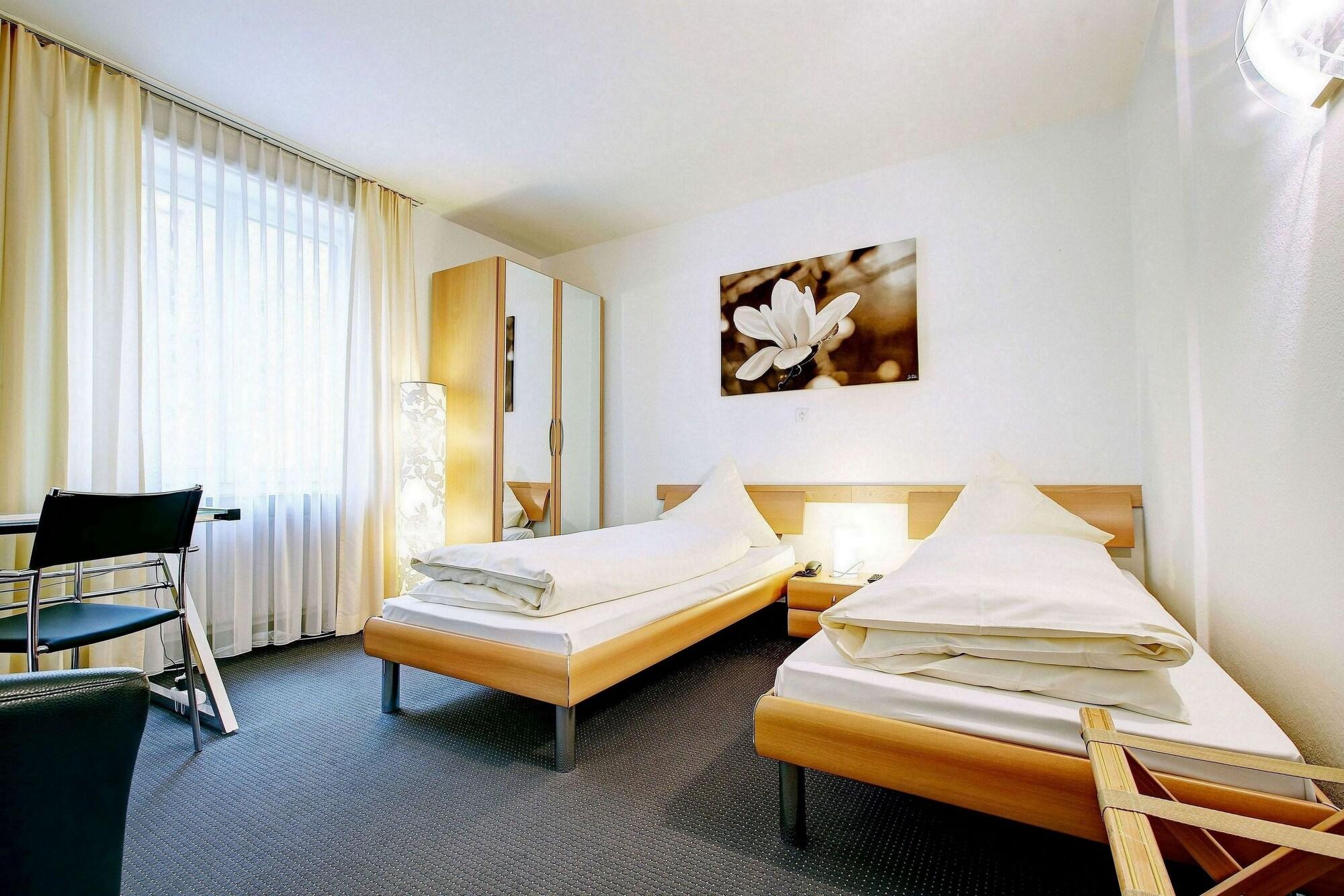 Balegra Contactless Self Check-in Hotel 3*