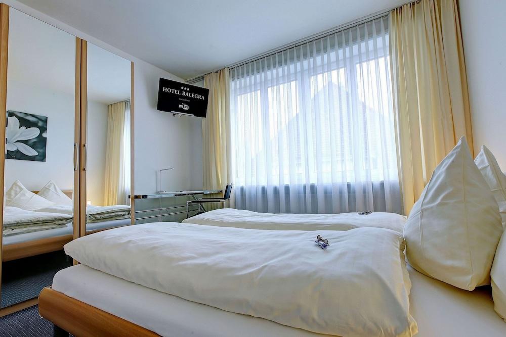 Balegra Contactless Self Check-in Hotel